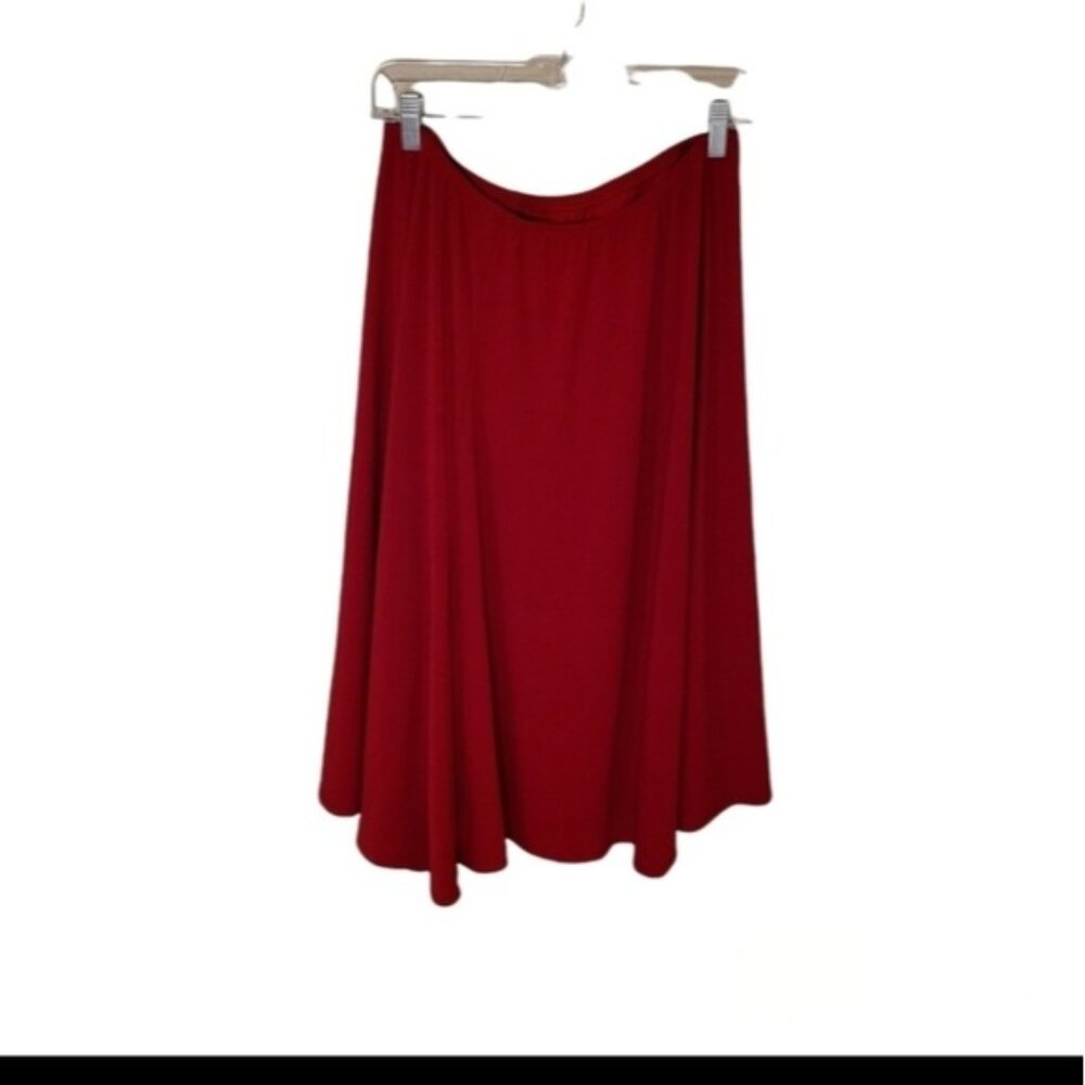 Kathy Robert's red flowy skirt.